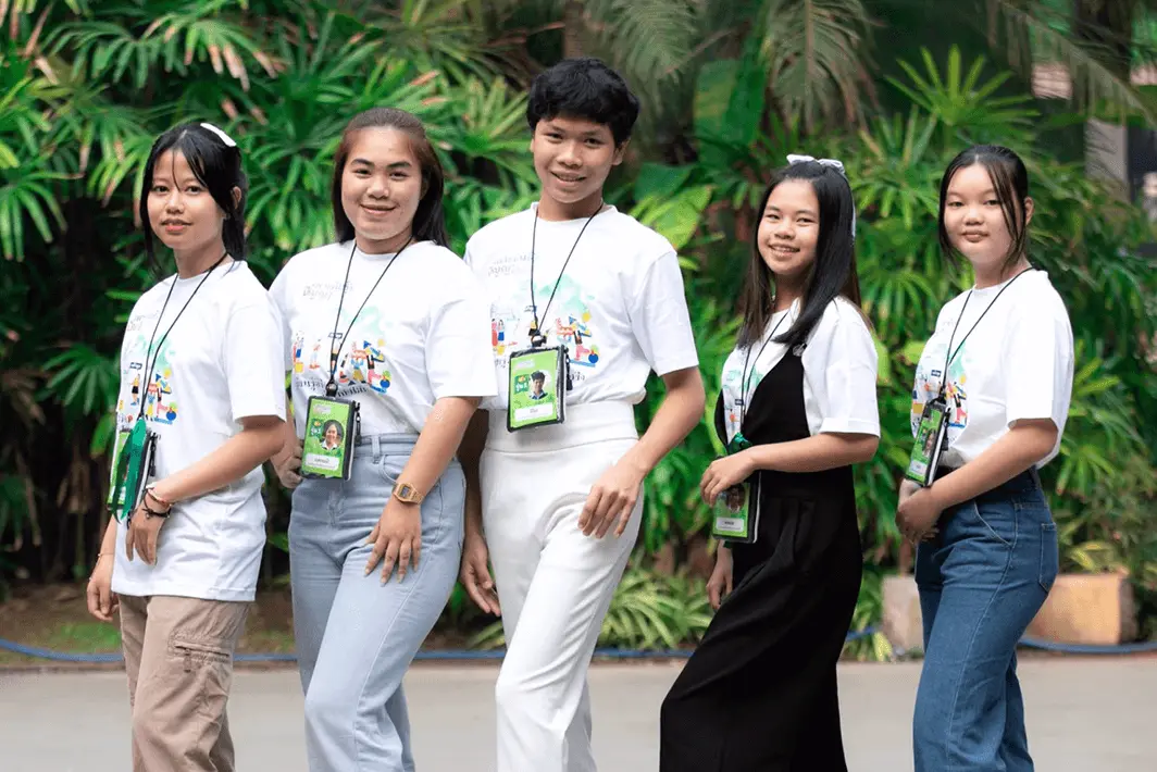 รร. เมืองลีประชาสามัคคี